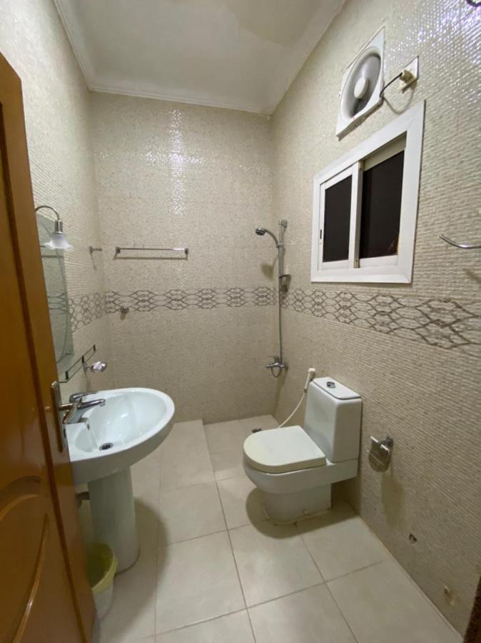 النايفات للوحدات السكنية المفروشة Jidá Exterior foto