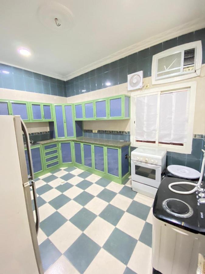النايفات للوحدات السكنية المفروشة Jidá Exterior foto